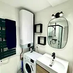 T3 Neuf 6 Personnes Proche Centre Apartamento *